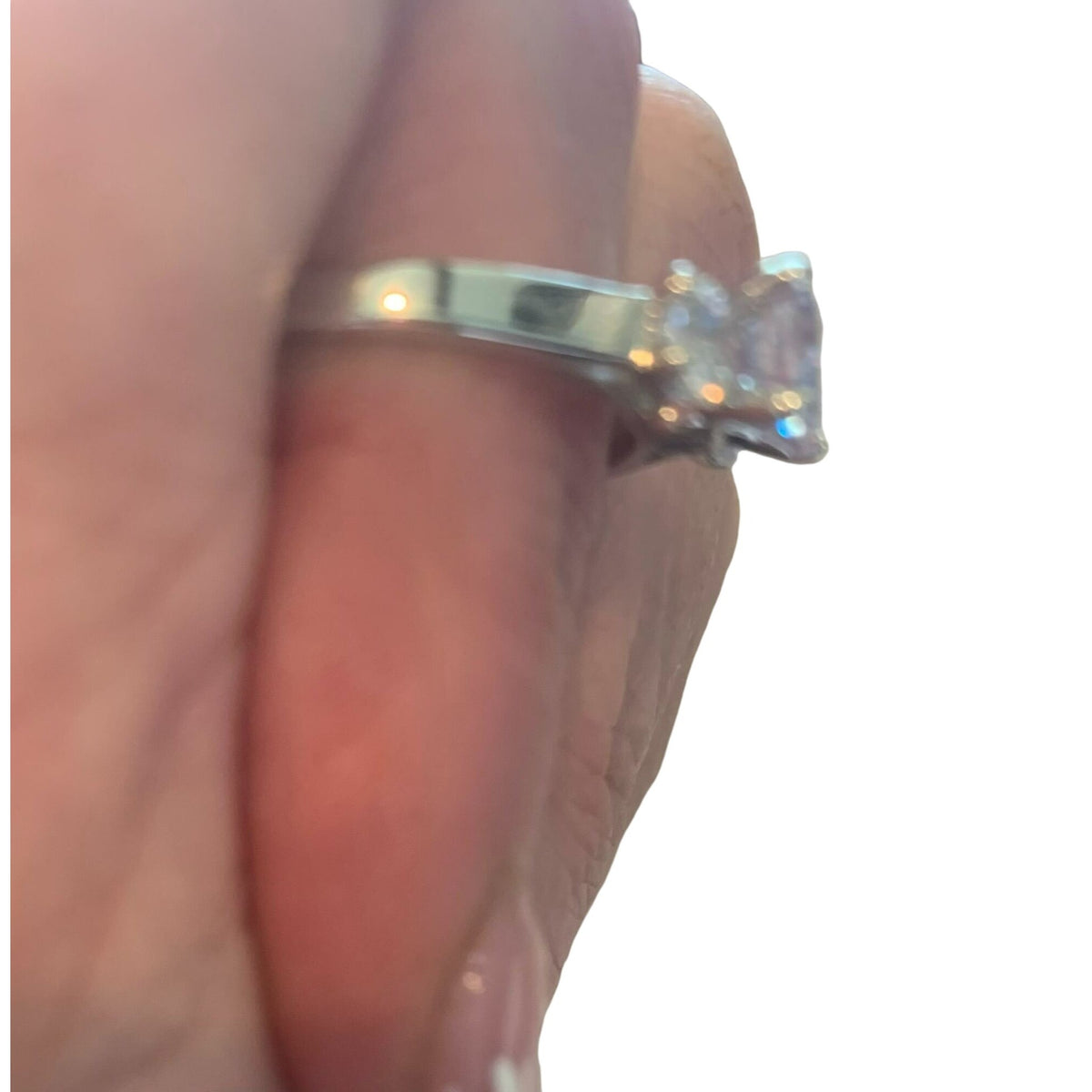 New Cute & Dainty Clear CZ Ring