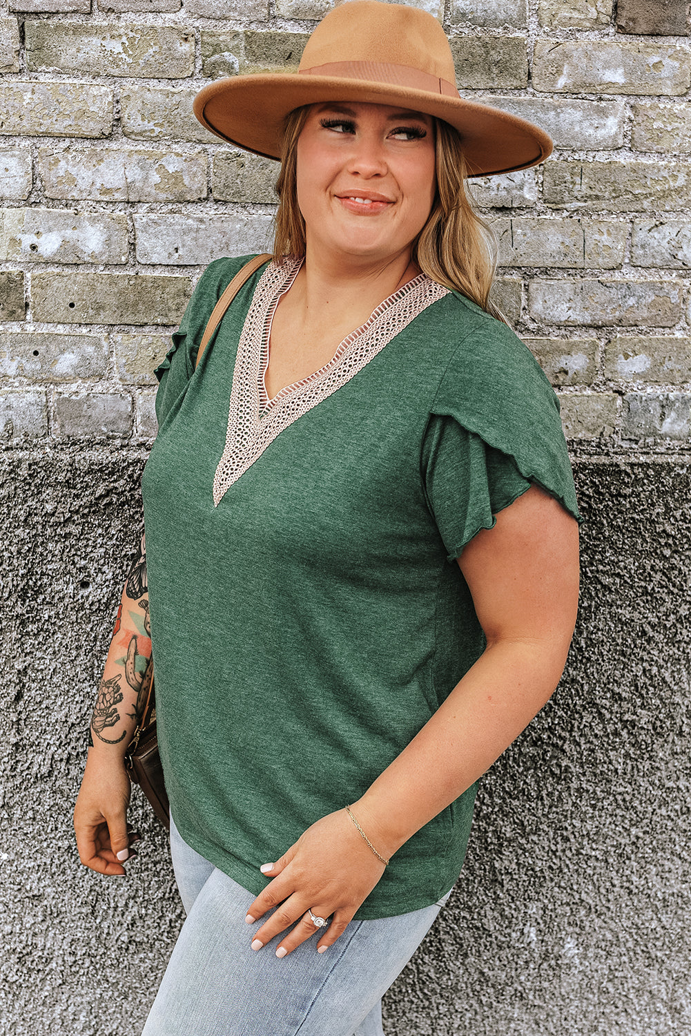 Blackish Green Plus Size Contrast V Neck Draped Sleeve Blouse