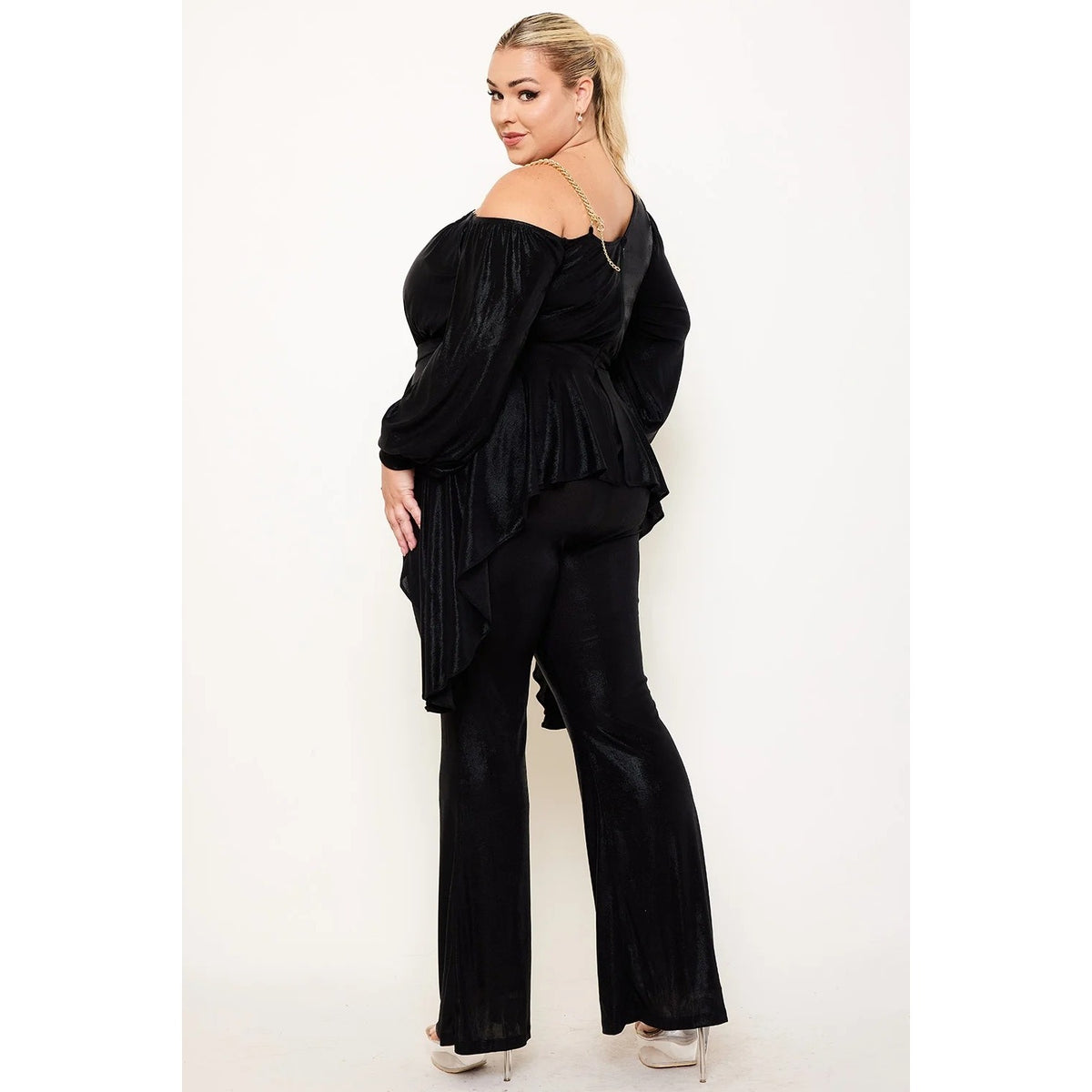 SLINKY FOIL ONE SHOULDER WITH GOLD CHAIN PLUS SIZE JUMPSUIT BELL SLEEVE PEPLUM BELL BOTTOM ZIPPER BACK MODERATE STRETCH MODEL: 5’8″ IS WEARI