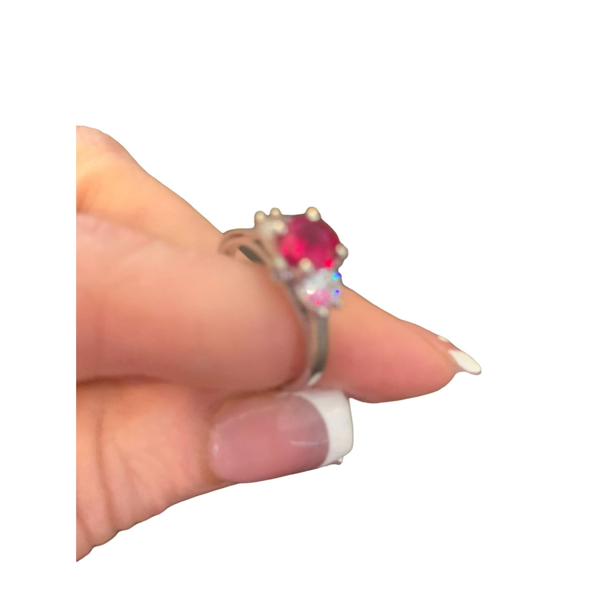 New Cute & Dainty Clear / Fushia CZ Ring