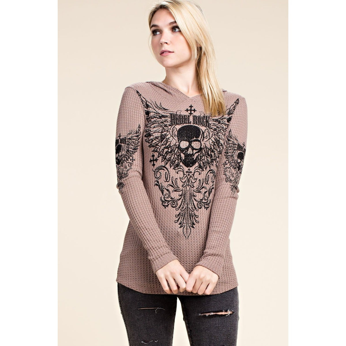 HODDIE LONG SLEEVE TOP WITH SKULL AND WINGS