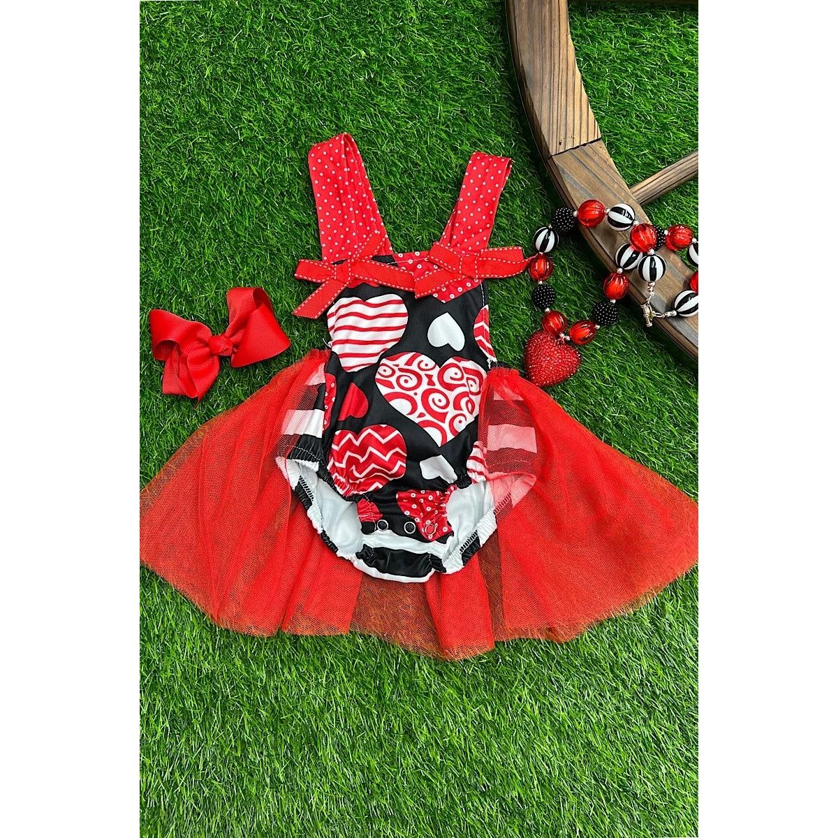 MULTI-PRINTED HEART BABY ONESIE WITH TULLE SKIRT. LC-RP-2116089-WENDY