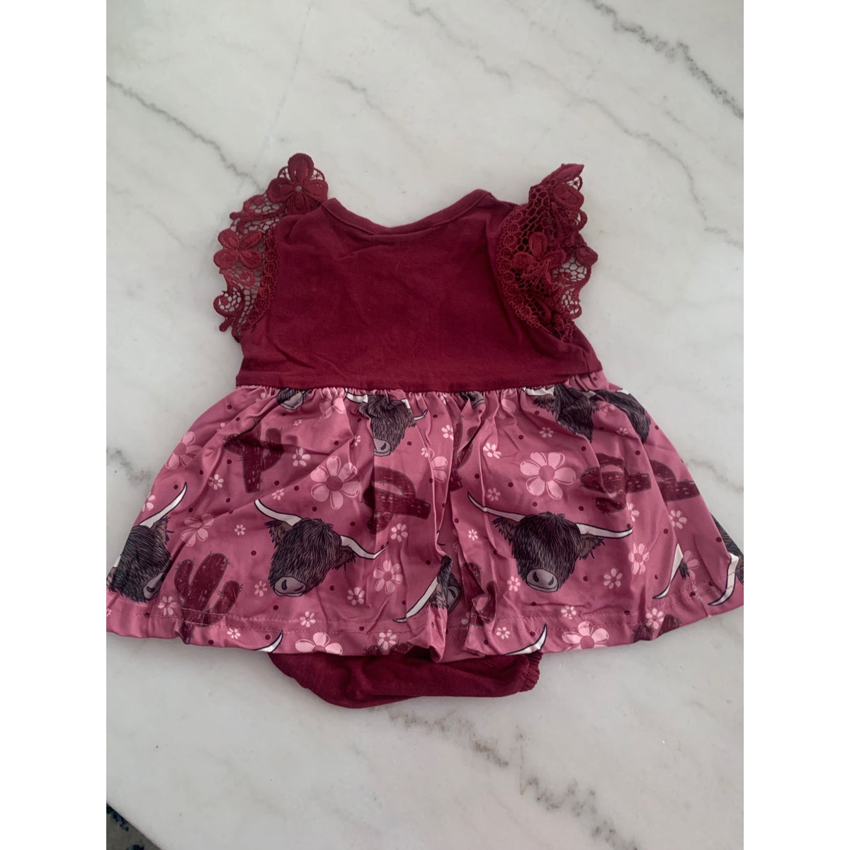 Baby Girl Burgundy Lace Ruffle Bodysuit With Highland Cow Print Skirt0/3M