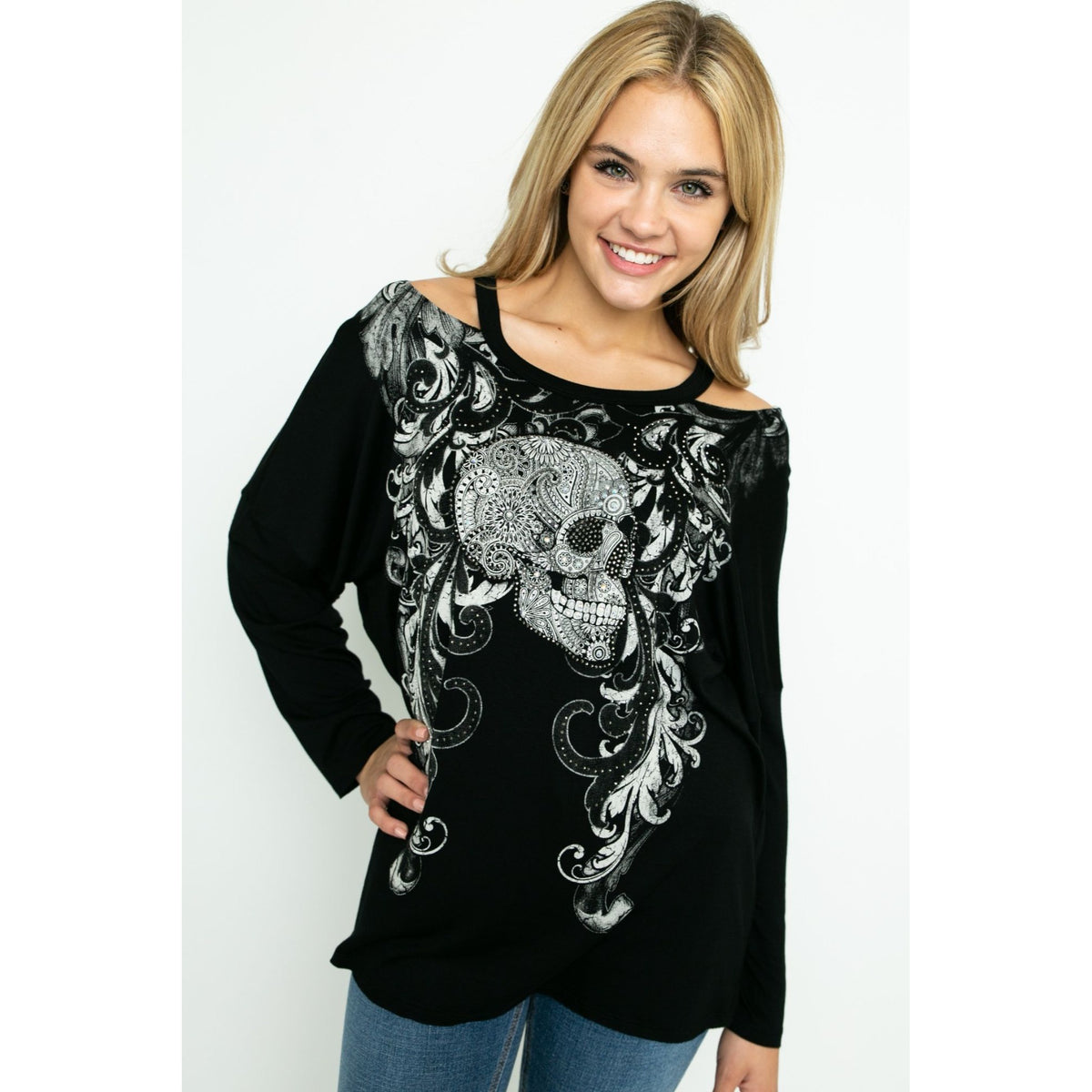 CUT OUT LONG SLEEVE TOP WITH SKULL AND STONES